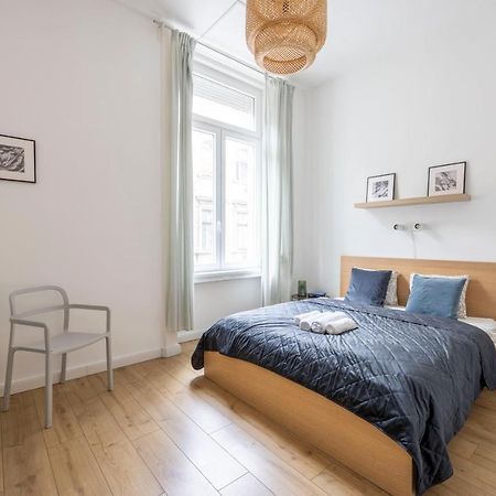 Central Grand Apartment With 5Bedrm 2Bathroom Будапеща Екстериор снимка