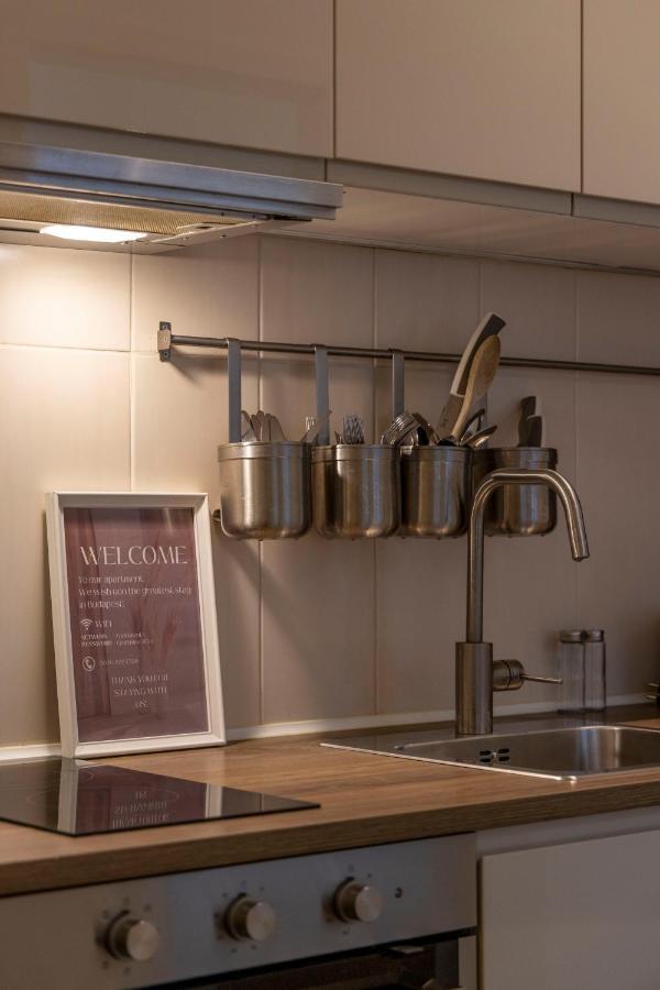 Central Grand Apartment With 5Bedrm 2Bathroom Будапеща Екстериор снимка