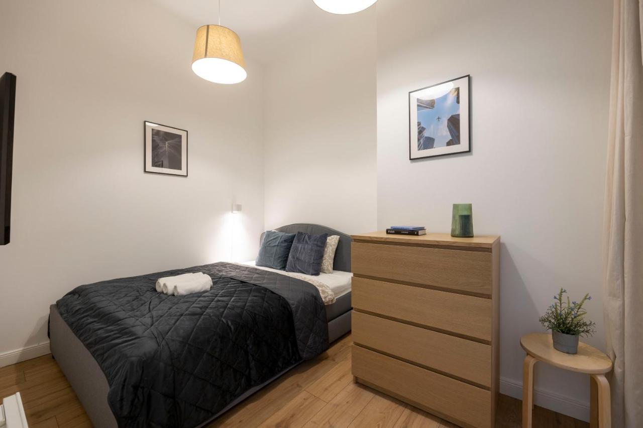 Central Grand Apartment With 5Bedrm 2Bathroom Будапеща Екстериор снимка