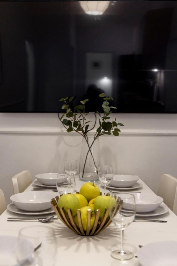 Central Grand Apartment With 5Bedrm 2Bathroom Будапеща Екстериор снимка
